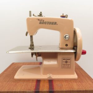 mini pink sewing machine