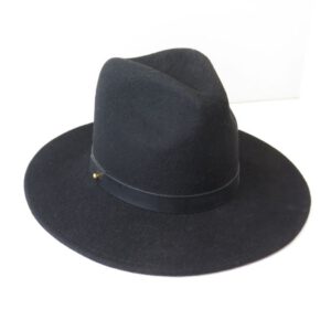 black wool felt fedora hat