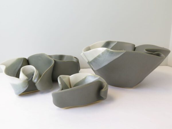 3 ceramic bowls